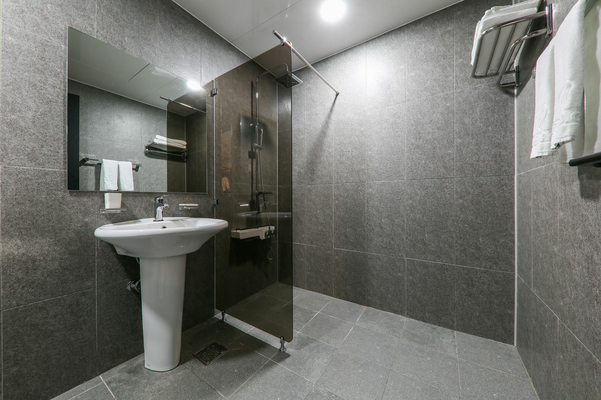 Bcent Hotel Busan Esterno foto